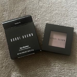 COPY - Bobbie Brown Powder Eyeshadow